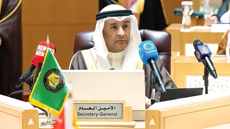 الأمين العام لمجلس التعاون يلتقي وزير خارجية أوكرانيا