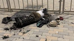 سقوط شظايا صاروخ بمنطقة بني ياس الإماراتية يسفر عن مقتل شخص من الجنسية الباكستانية