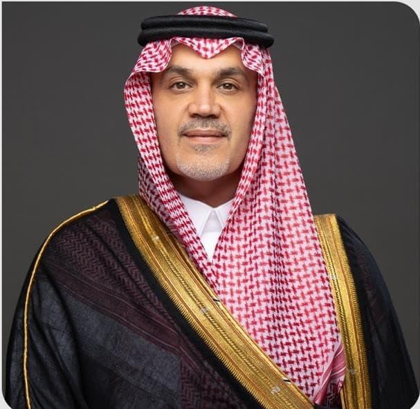 وزير الاستثمار يرفع التهنئة للقيادة بمناسبة عيد الفطر