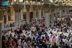 أكثر من 10.7 ملايين قاصد للمسجد النبوي خلال العشر الأولى من رمضان