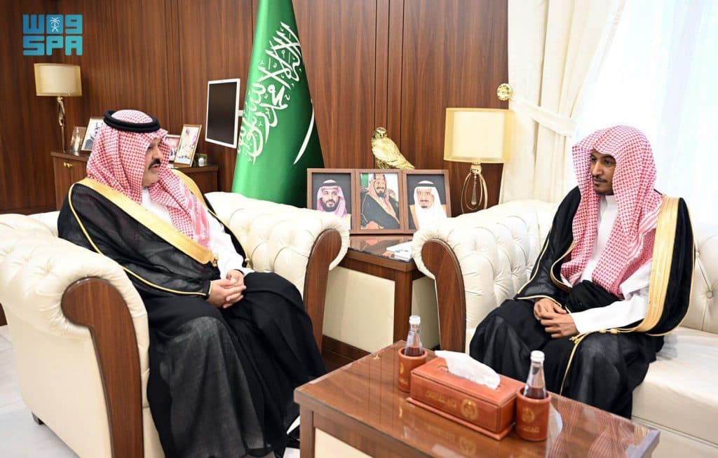 أمير حائل يستقبل مدير فرع الرئاسة العامة لهيئة الأمر بالمعروف والنهي عن المنكر بالمنطقة