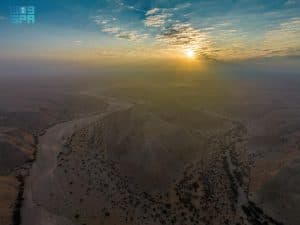 “الغطاء النباتي” يوقع عقودًا استثمارية لتطوير 3 متنزهات وطنية بمنطقتي الرياض والحدود الشمالية