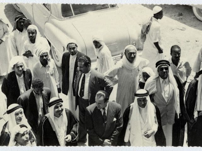 1881533-7