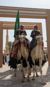 العقيلات.. قوافل تجارية أسهمت في ربط القصيم بالأسواق الإقليمية