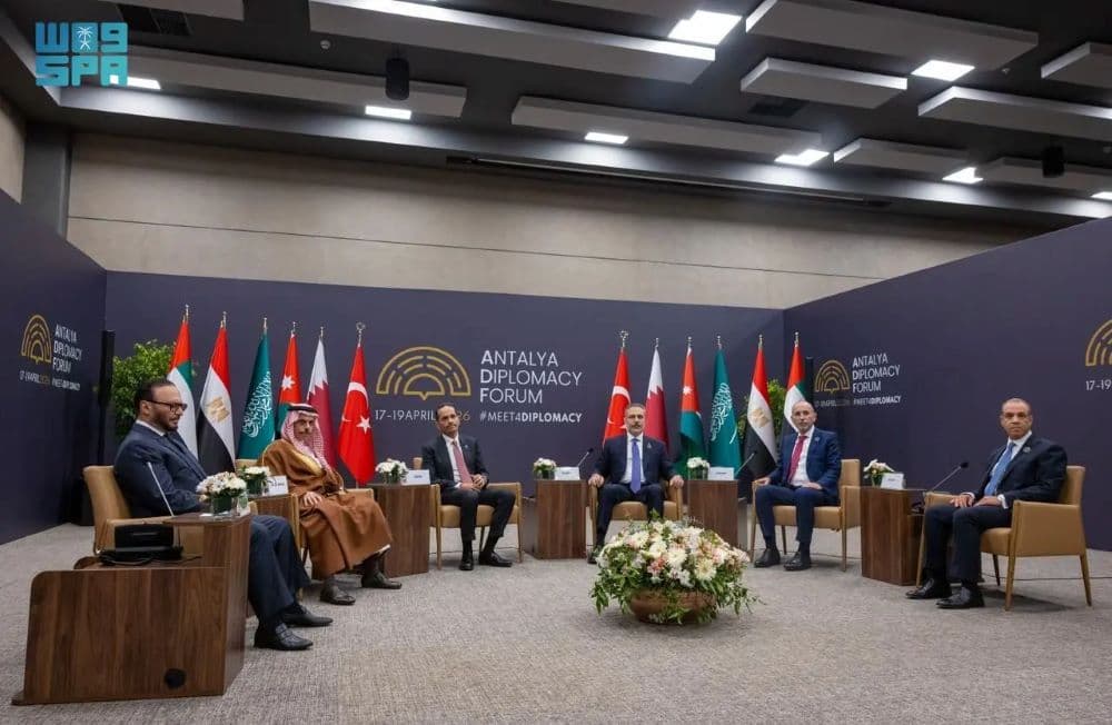 وزير الخارجية يشارك في الاجتماع الوزاري لمجموعة الثمانية بشأن غزة في أنطاليا