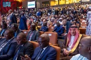 نيابةً عن وزير الخارجية.. نائب وزير الخارجية يشارك في المنتدى الدولي للسلم والأمن في داكار