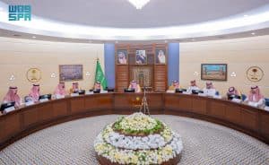نوّه بدورها في دعم منظومة العمل الإنساني والصحي.. أمير منطقة القصيم يُدشّن عربة التبرع بالدم للفصائل النادرة لجمعية “دمي”
