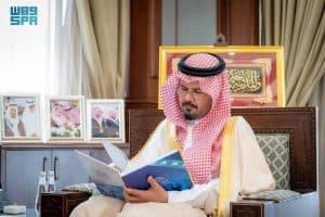 أمير المدينة المنورة يطّلع على الإنجازات الأكاديمية والبحثية لجامعة طيبة