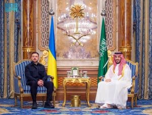ولي العهد يلتقي رئيس أوكرانيا