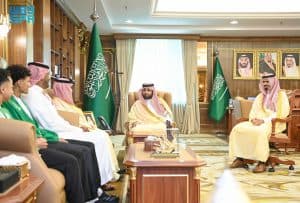 أمير جازان يستقبل مدير فرع وزارة الرياضة وعددًا من الرياضيين بالمنطقة