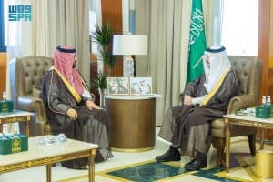 اطّلعا على أبرز منجزاته ومبادراته خلال عام 2025.. أمير الشرقية ونائبه يستقبلان مدير فرع وزارة البيئة والمياه والزراعة بالمنطقة