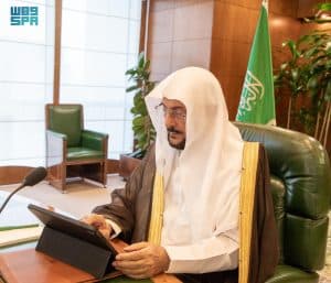 وزير الشؤون الإسلامية يدشّن أعمال الأمانة العامة للتوعية الإسلامية في الحج والعمرة والزيارة لموسم الحج