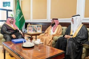 نائب أمير تبوك يطلع على التقرير السنوي لفرع مؤسسة سليمان الراجحي الخيرية بالمنطقة