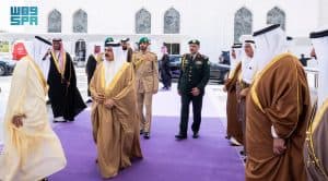 ملك البحرين يغادر جدة عقب مشاركته في القمة الخليجية التشاورية