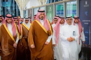 تزامنًا مع توافد حجاج بيت الله الحرام.. أمير منطقة المدينة المنورة يقف على جاهزية الخدمات المقدمة لضيوف الرحمن بمطار الأمير محمد بن عبدالعزيز الدولي