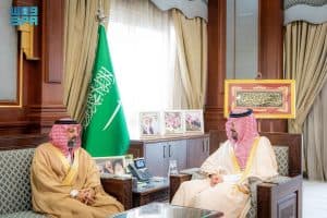 أمير المدينة المنورة يستقبل رئيس مجلس هيئة السوق المالية