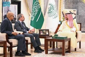 محافظ الطائف يستقبل القنصل العام الإيطالي