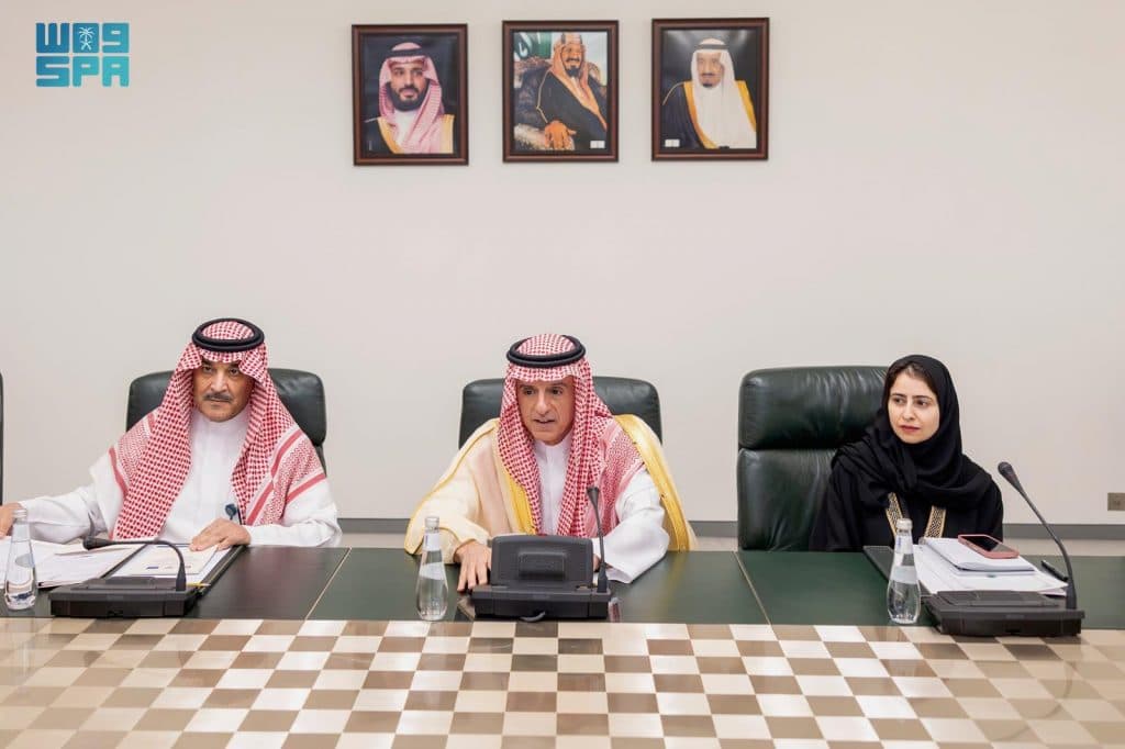 وزير الدولة للشؤون الخارجية يستقبل وفدًا من البرلمان الأوروبي