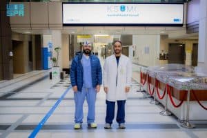 جراحة متقدمة في مفصل الورك لشاب بطبية جامعة الملك سعود