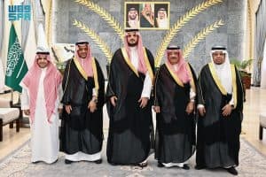 الأمير فواز بن سلطان يطّلع على خطط تطوير مطار الطائف الدولي