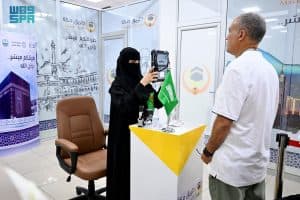 كوادر سعودية في مبادرة “طريق مكة” بالرباط تخدم ضيوف الرحمن