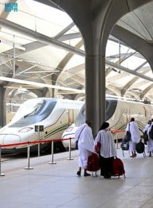 قطار الحرمين السريع بالمدينة المنورة.. تكامل لوجستي وتقنيات عالمية لخدمة ضيوف الرحمن