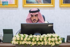 أكد أهمية تعزيز فرص المواطنين في سوق العمل.. أمير الجوف يرأس اجتماع لجنة التوطين العليا بالمنطقة