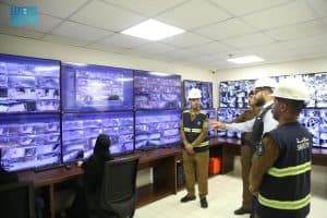 قوات الدفاع المدني بالحج تواصل أعمال الرقابة الوقائية في العاصمة المقدسة والمنطقة المركزية
