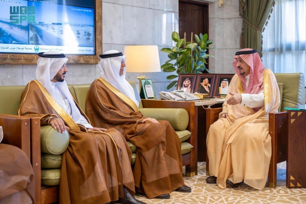 استمع لجهودها في رفع مستوى الجودة والسلامة ودعم التنمية الاقتصادية.. أمير منطقة الرياض يستقبل محافظ “المواصفات السعودية”