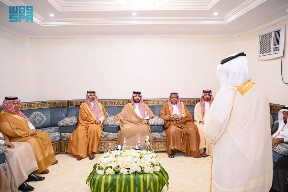 أمير منطقة جازان يزور شيخ شمل الملحاء والمخلاف
