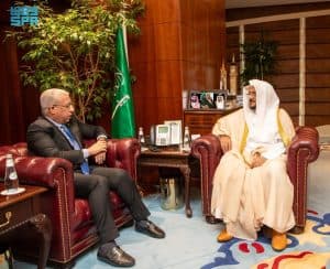 وزير الشؤون الإسلامية يستقبل سفير موريتانيا لدى المملكة