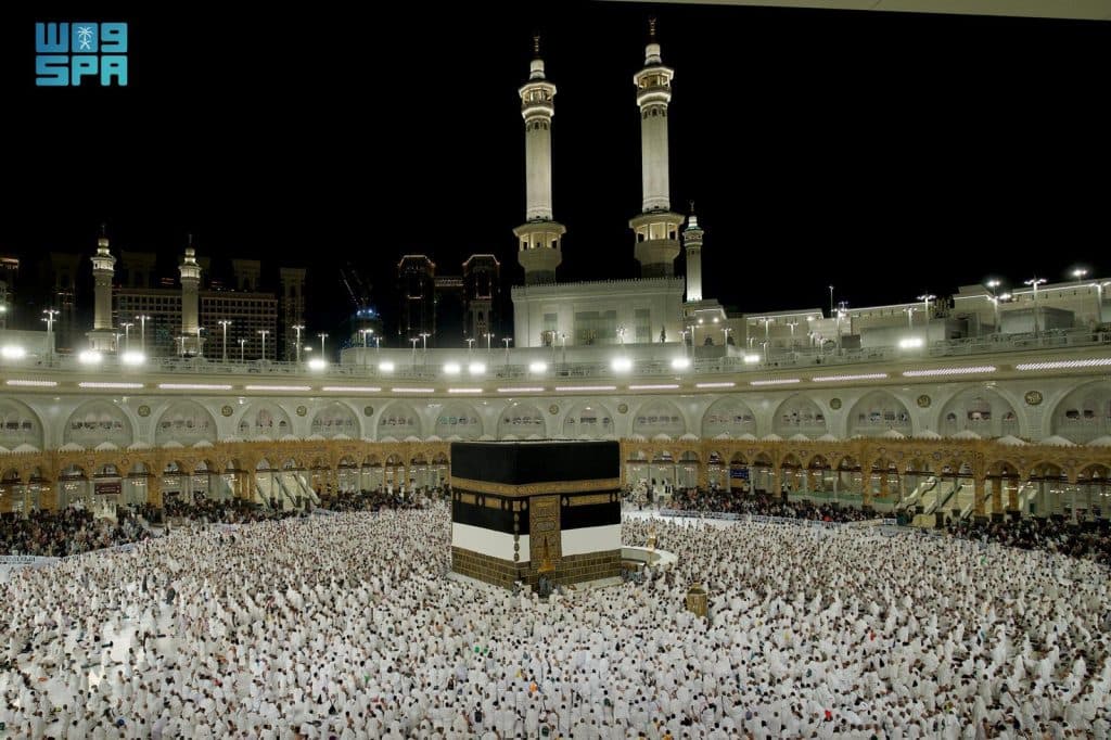 تكبيرات عشر ذي الحجة.. أصوات إيمانية تُحيي المشاعر وتملأ الأجواء روحانية