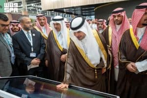 وزير البلديات والإسكان يفتتح جناح المملكة المشارك في المنتدى الحضري العالمي بأذربيجان