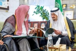 نائب أمير منطقة الرياض يطّلع على جهود وأعمال جمعية تحفيظ القرآن الكريم بالرياض “مكنون”
