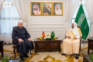 وزير الشؤون الإسلامية يستقبل رئيس المشيخة الإسلامية بجمهورية الجبل الأسود