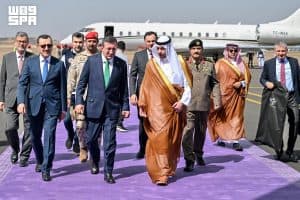 نائب الرئيس التركي يصل إلى المدينة المنورة