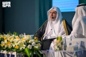 د. العيسى يحاضر حول “الوسطيّة السعوديّة: من المنهج الفقهي إلى الرِّيادة العالميّة”