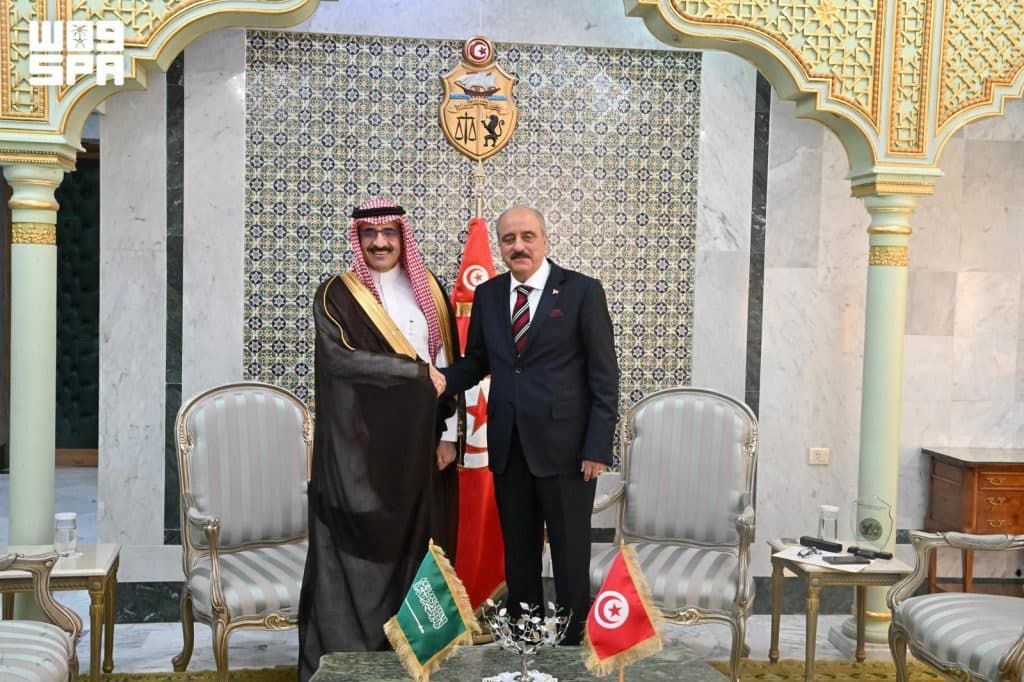 وزير الخارجية التونسي يودع سفير المملكة بمناسبة انتهاء فترة عمله
