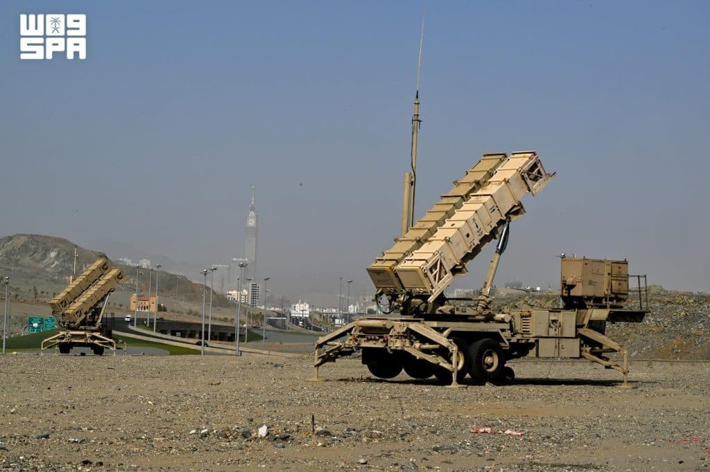 F10109841
