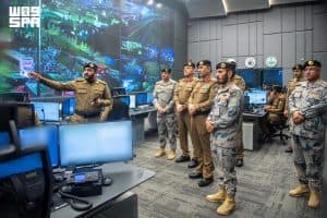 اللواء الركن الودعاني يزور مركز القيادة والسيطرة لأمن الحج