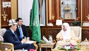 بحثا عددًا من المواضيع والقضايا ذات الاهتمام المشترك.. رئيس مجلس الشورى يستقبل السفير القرغيزستاني لدى المملكة