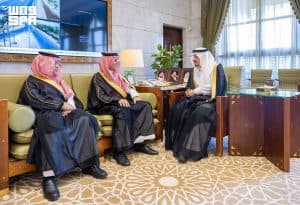 اطلع على عرض حول خططها الحالية والمستقبلية.. أمير منطقة الرياض يستقبل الرئيس التنفيذي للشركة الوطنية للإسكان