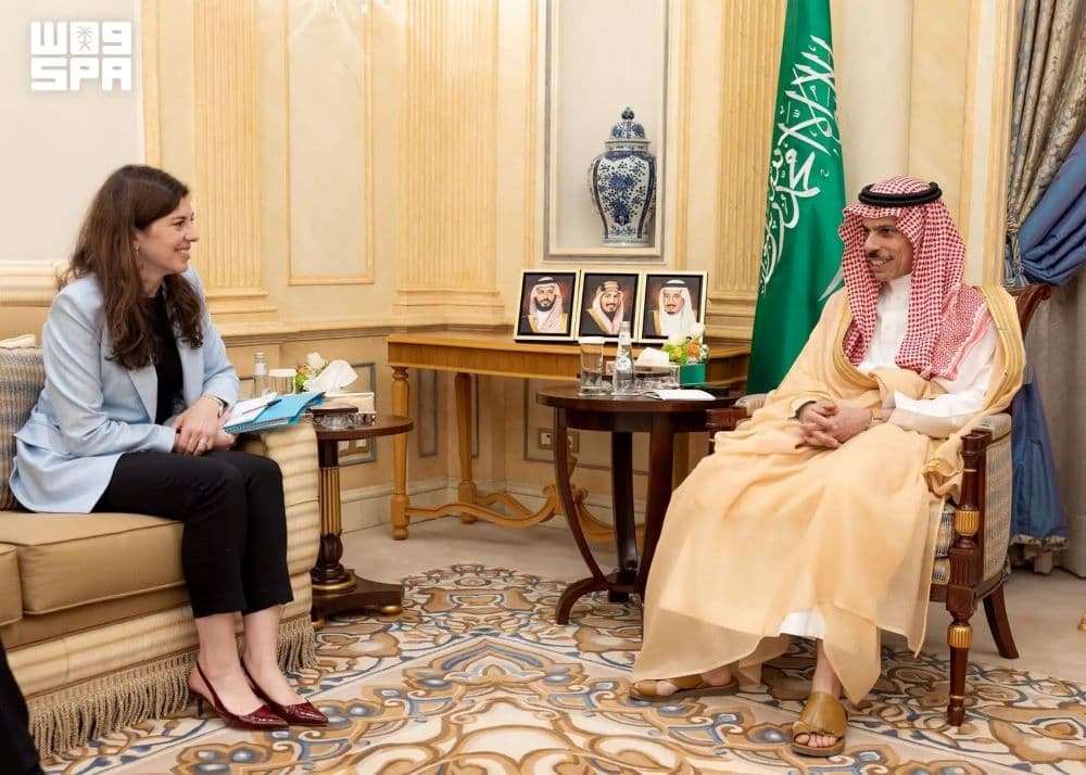وزير الخارجية يستقبل مستشارة ماكرون لشمال أفريقيا والشرق الأوسط