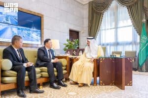 بمناسبة تعيينه حديثًا.. أمير منطقة الرياض يستقبل السفير التايلندي لدى المملكة