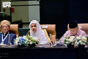 أمينُ عامّ رابطة العالَم الإسلامي يدشّن الملتقى الرابع لمجلس علماء آسيان ويطلق مشروع اللغة العربية للحفّاظ في المنطقة