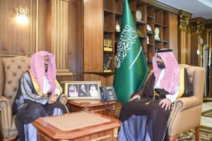 هنأه بتسميته عضوًا بالمحكمة العليا.. أمير جازان يستقبل رئيس محكمة الاستئناف بالمنطقة سابقًا