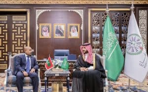 استعرضا أوجه التعاون المشترك والعلاقات الثنائية بين البلدين.. وزير الدفاع يستقبل نظيره المالديفي في جدة