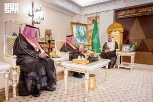 اطلع على المنجزات والبرامج التدريبية خلال 2025.. أمير القصيم يستقبل مديرَي فرع وزارة البيئة ومركز التدريب الزراعي بالمنطقة