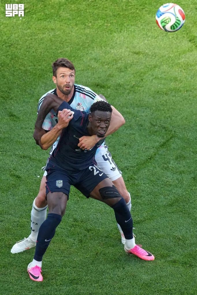 بلجيكا تفوز على أمريكا بنتيجة 4-1