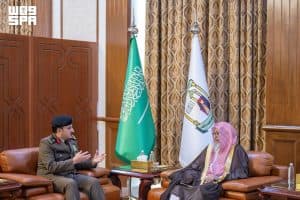 نوّه بالجهود المبذولة في حفظ الأمن.. مفتي المملكة يستقبل مدير شرطة الطائف بمكتبه بالمحافظة